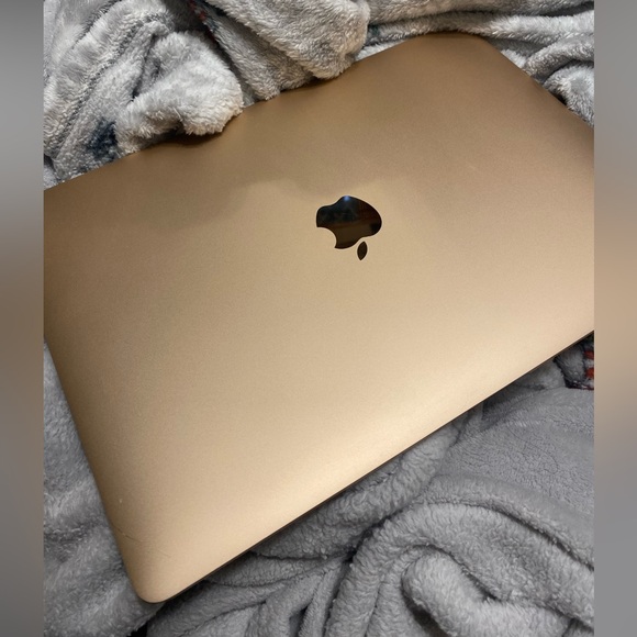 Macbook air 13”